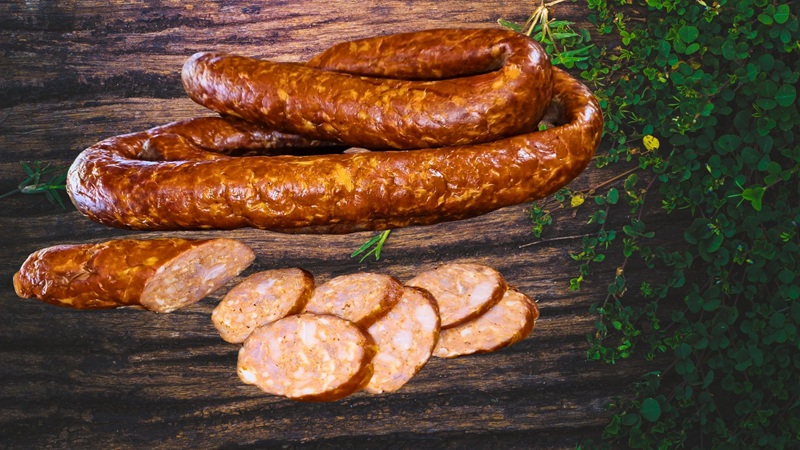 Kiełbasa po tygodniu.